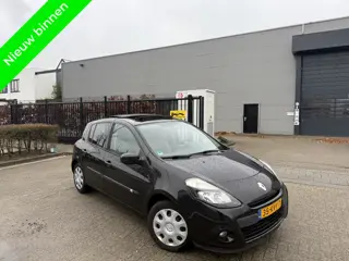 Renault Clio 1.5 dCi Night&Day Pano/Navi/Airco/Parksensor