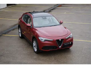Alfa Romeo Stelvio 2.0 T AWD Super Q4 Skywindow