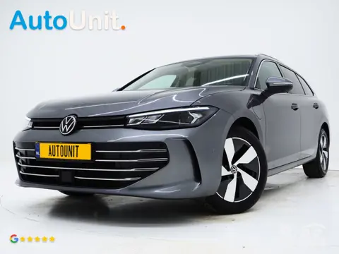 Volkswagen Passat Variant 1.5 eHybrid 204PK | Leder/Alcantara | Massage | Trekhaak | HUD | Camera | 