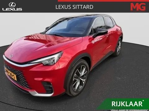 Lexus LBX Emotion 2WD