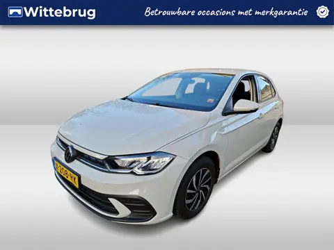 Volkswagen Polo 1.0 TSI DSG Life / Achteruitrij camera / Carplay / 15'' LMV