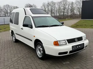 VOLKSWAGEN CADDY COMBI ROLSTOELVERVOER/ INVALIDE VERVOER 