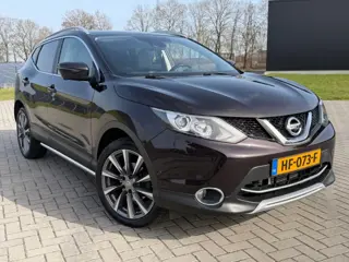 NISSAN QASHQAI 1.2 TEKNA AUTOMAAT/ 360 CAMERA / TREKHAAK / LEER 