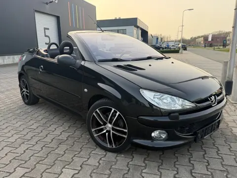 PEUGEOT 206 CC PLATINUM LEER/ 1e EIGENAAR / AIRCO