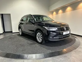 Volkswagen Tiguan 1.4 TSI eHybrid Life Virtual cockpit | Elektrische achterklep | PHEV