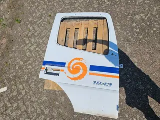 Mercedes-Benz Deur rechts mercedes actros A Mercedes-Benz Actros Deur Rechts Cabinedeur Mercedes Act