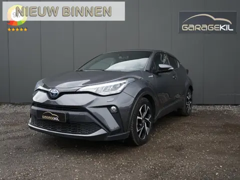 Toyota C-HR 1.8 Hybrid Dynamic Keyless / 18'' LM velgen / Navi / Carplay / BTW / LED / Facelift / St