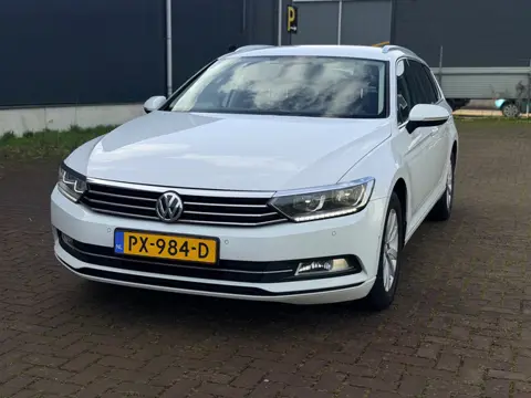 Volkswagen Passat Variant 1.6 TDI Comfortline Business Xenon