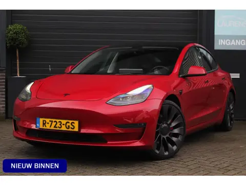 Tesla Model 3 Performance AWD 75 kWh | 96% SOH | Enhanced Autopilot | Achterbank verwarmd | Elektris