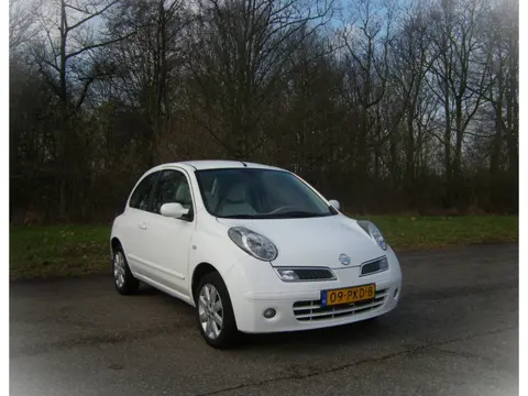 Nissan Micra 1.2 Mix AUTOMAAT . Nickyvankets uitvoering . Leder intrieur . LMV . enz