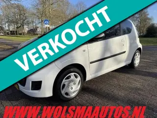 Peugeot 107 1.0-12V XR