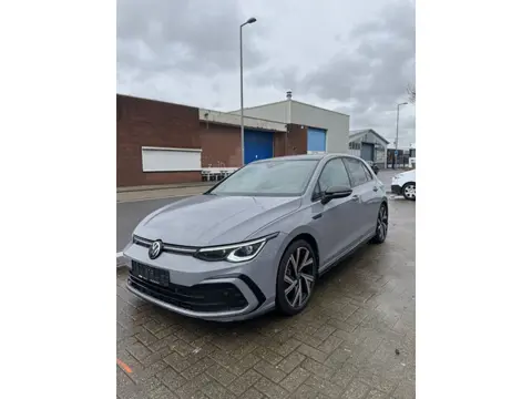 Volkswagen Golf 1.5 eTSI R-LINE | PANO | NARDO | IQ LIGHT | BOMOLL!!