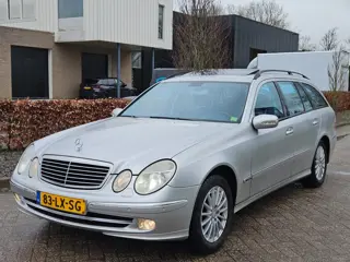 Mercedes-Benz E-klasse Combi 320 Avantgarde 7pers uitvoering