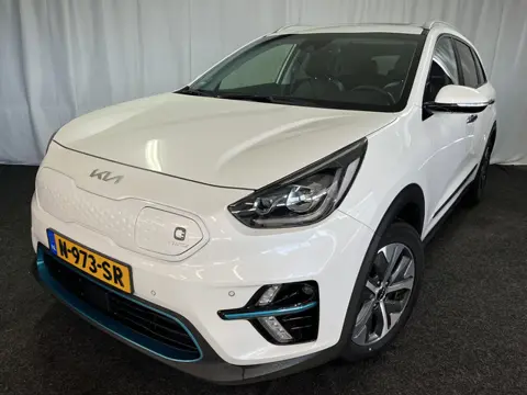 Kia e-Niro ExecutiveLine 64 kWh 1E EIGN/ECC/APPLE/100% SOH/3 FASE
