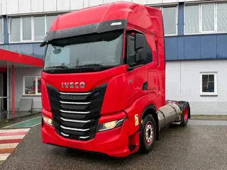 Iveco S-WAY 460 11X OP VOORAAD S WAY 460 LNG (bj 2021)
