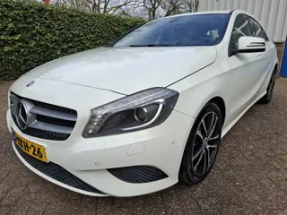 Mercedes-Benz A-Klasse 180 Ambition 4U3 AIRCO/CRUISE/NAVI/PDC/LED 122PK