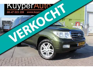 Toyota Land Cruiser V8 4.5 V8 D-4D Executive High Roof Window Van automaat