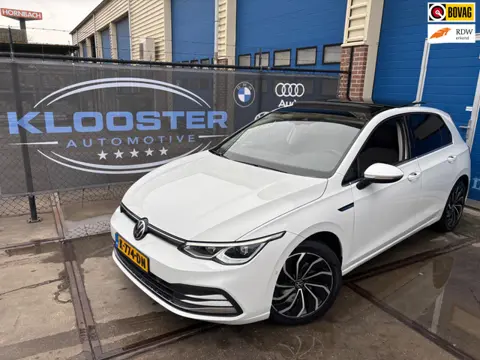 Volkswagen Golf 2.0 TDI Style R-line Panorama Memory stoelen