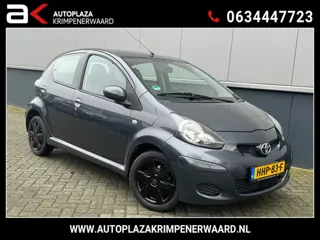 Toyota Aygo 1.0-12V Comfort Nieuwe apk carplay Airco