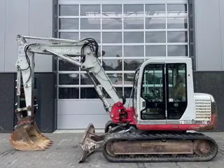 Takeuchi TB175 (bj 2004)