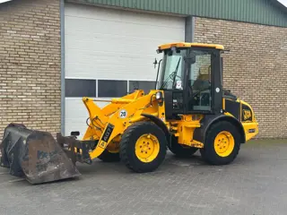 JCB 407 (bj 2007)