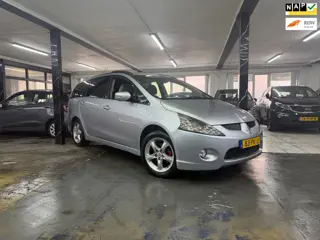 Mitsubishi Grandis 2.4-16V Intense 6p.