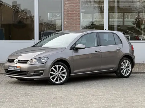 Volkswagen Golf 1.4 TSI Highline (bj 2014)
