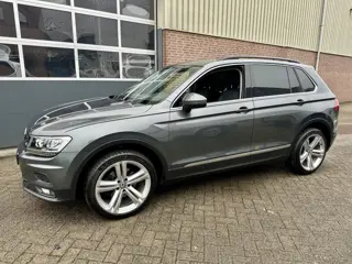Volkswagen Tiguan 2.0 TDI 150pk DSG/Aut. Grijs kenteken/Van Airco,Cruise,Navi,Camera,Sfeerverl,Pdc,1