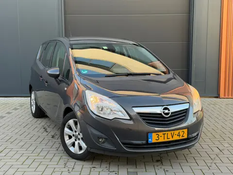 Opel Meriva 1.4 Turbo Berlin|1e eigenaar|Navi|Cruise Control|Trekhaak|Parkeersensoren