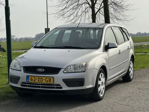 Ford FOCUS Wagon 1.6-16V Trend INCL GARANTIE * nette staat