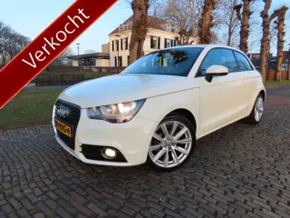 Audi A1 1.2 TFSI Attraction Pro Line Business Airco Cruisecontrol Navigatie Bleutooth Lm Velgen
