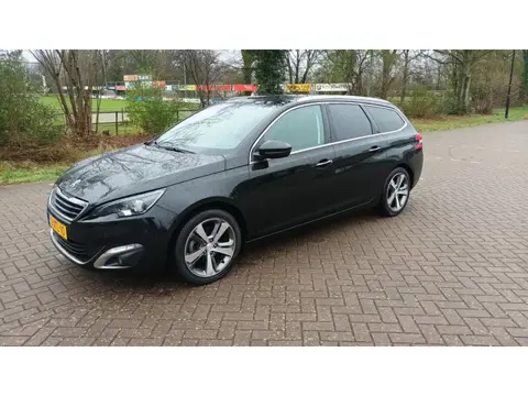 Peugeot 308 SW 1.2 e-THP Première