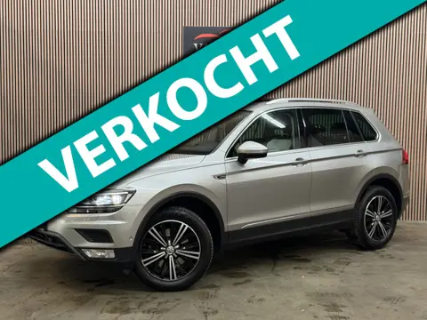 Volkswagen Tiguan 2.0 TSI 4Motion Highline 2017 DSG PANO LED CAMERA