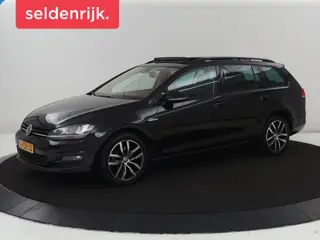Volkswagen Golf 1.4 TSI Cup | Panoramadak | Stoelverwarming |  Trekhaak | Adaptive cruise | Navigati