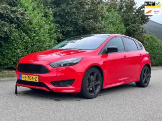 Ford Focus 1.5 Red Edition Cruise*Airco*NAP*13-03-2027 APK*Parkeersensoren*