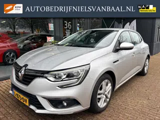 Renault Mégane 1.3 TCe Limited Navi/Airco/Cruise/PDC/Keyless