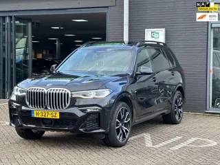 BMW X7 XDrive40i 6pPANO-DAK/CAMERA/CARPLAY/NL-AUTO NAP!!
