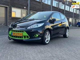 Ford Fiesta 1.6 Sport,1eigenaar, cruise Controle, kmnap,aluminium velgen, parkeersensoren