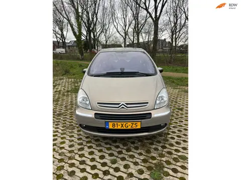 Citroen Xsara Picasso 2.0i-16V Caractère
