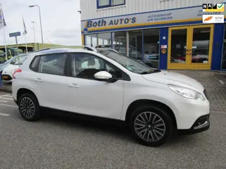Peugeot 2008 1.2 PureTech Active met trekhaak