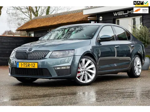 Skoda Octavia 2.0 TSI RS NL-Auto I NAP I Leder I Xenon I Climate I Cruise I Navigatie I Tuned I 250+