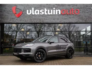 Porsche Cayenne 3.0 E-Hybrid , Sport Chrono, Luchtvering, Softclose, HUD, Pano,