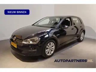 Volkswagen Golf 1.0 TSI Business Edition Connected - Navi - Achteruitrijcamera - Cruise - Sensoren v