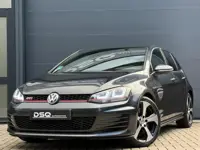 Volkswagen Golf 2.0 TSI GTI Performance