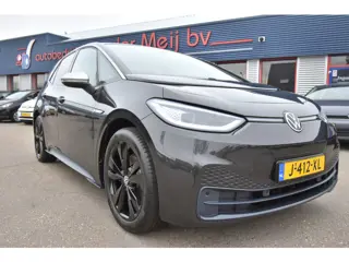 Volkswagen ID.3 First Plus 58 kWh ,ST+STUUR VERW , LED KOPL , NAVI , CR CONTR ,PDC V+A , LMV19 ,