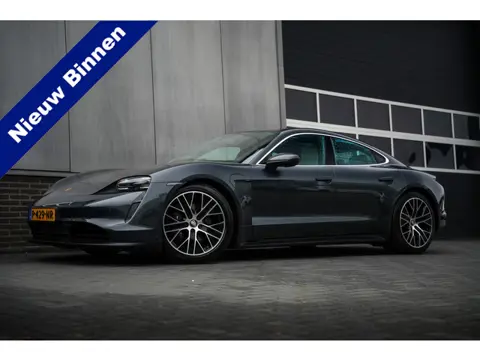 Porsche Taycan 79 kWh Sport-Chrono 327 pk / Marge-Auto/ NL-Auto/ Dealer.Ond/ Passenger-Display/ Luch