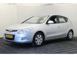 Hyundai i30 1.6i Dynamic (bj 2008, automaat)