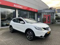 Nissan QASHQAI 1.6 Tekna Panoramadak, Trekhaak, Cruise, 360 camera, Parkeersensoren.