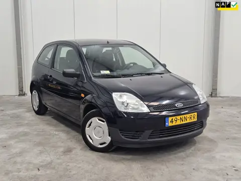 Ford Fiesta 1.3 Core | Nieuwe APK