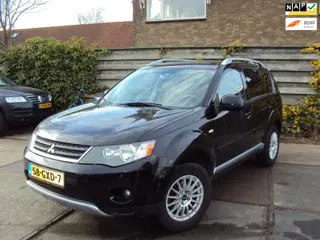 Mitsubishi Outlander 2.4 Intro Edition 2WD